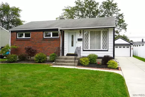 49 Dania Dr, Cheektowaga, NY 14225