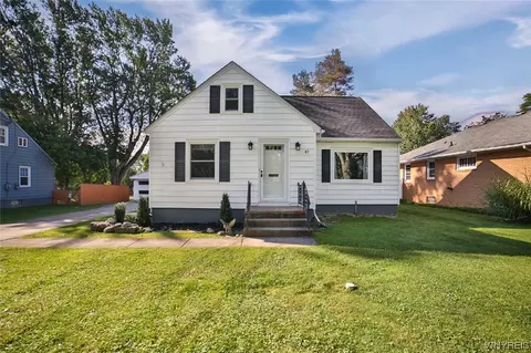 47 Hi View Ter, West Seneca, NY 14224