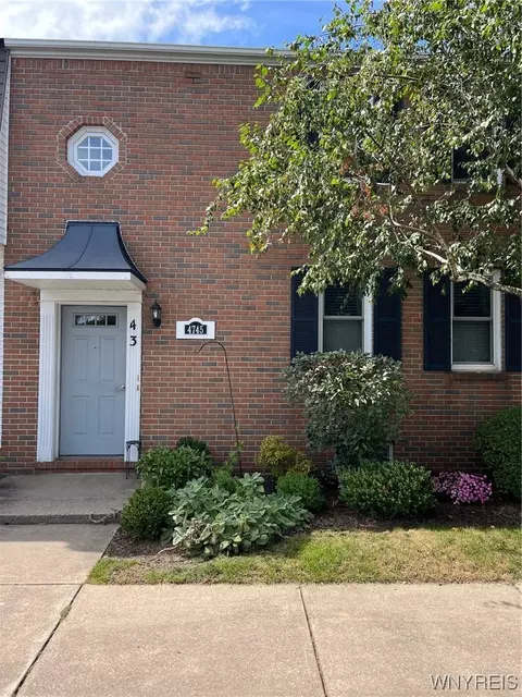 4745 Chestnut Ridge Rd #3, Amherst, NY 14228