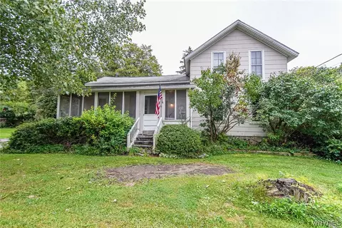 789 Urf Rd, Bennington, NY 14037