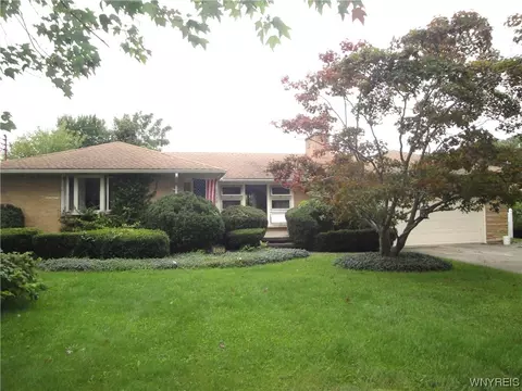 4530 Marie Dr, Hamburg, NY 14075