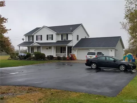 1671 Bowen Rd, Elma, NY 14059