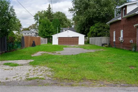 732 Harding Ave, North Tonawanda, NY 14120