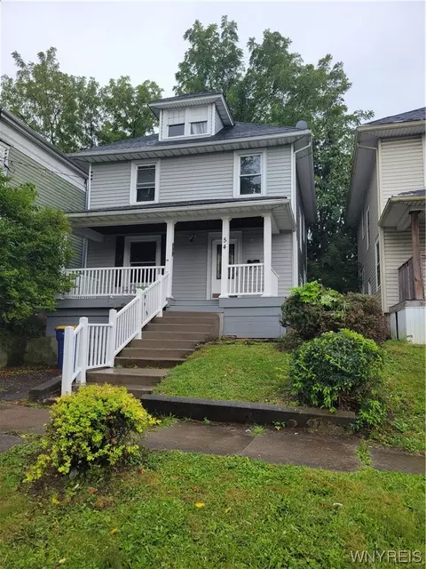 54 Genesee St, Lockport, NY 14094