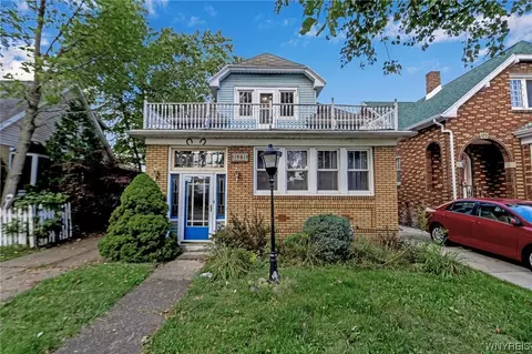 98 Pontiac St, Buffalo, NY 14206