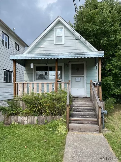 46 Prospect Pl, Lackawanna, NY 14218