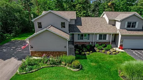 1601 Old Manor Dr, Evans, NY 14047