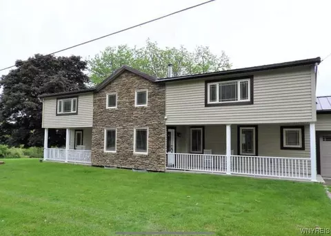 8771 County Route 87, Urbana, NY 14840