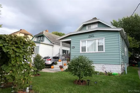 147 W Woodside Ave, Buffalo, NY 14220
