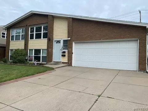 18 Barone Cir, Cheektowaga, NY 14225