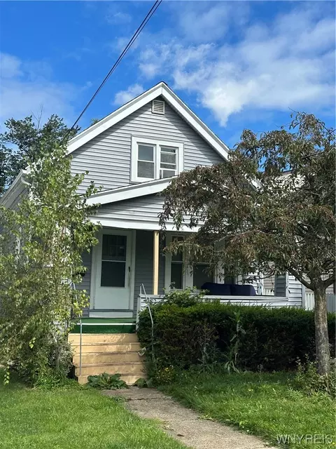 382 Shirley Ave, Buffalo, NY 14215