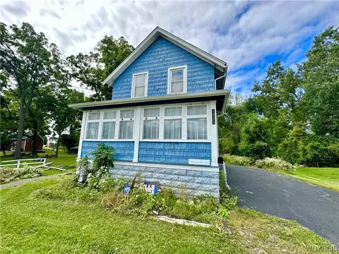 1531 Abbott Rd, Lackawanna, NY 14218