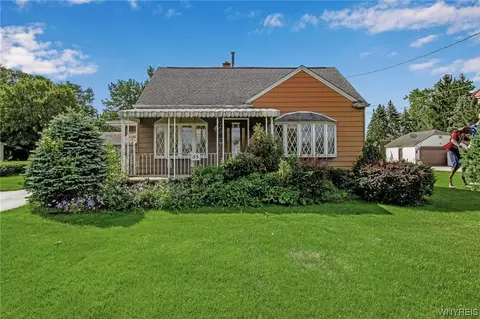 53 Bennett Rd, Cheektowaga, NY 14227