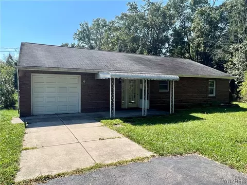 800 Cayuga Creek Rd, Cheektowaga, NY 14227