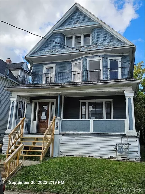 42 Edson St, Buffalo, NY 14210