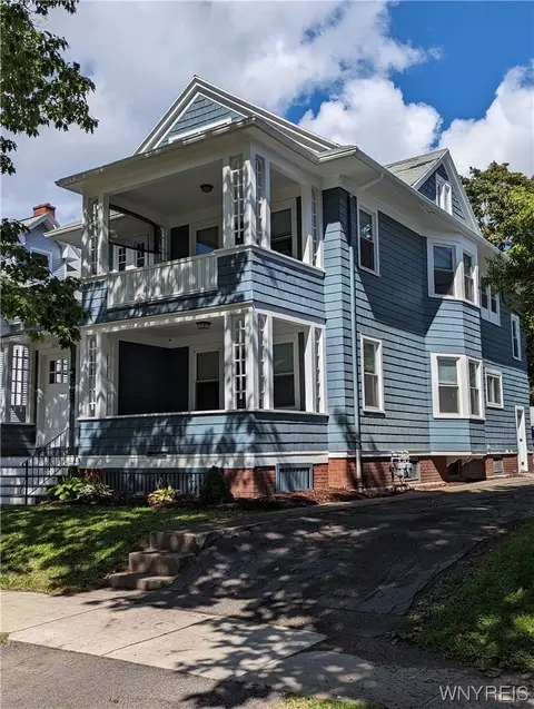 280-282 Barton St, Rochester, NY 14619