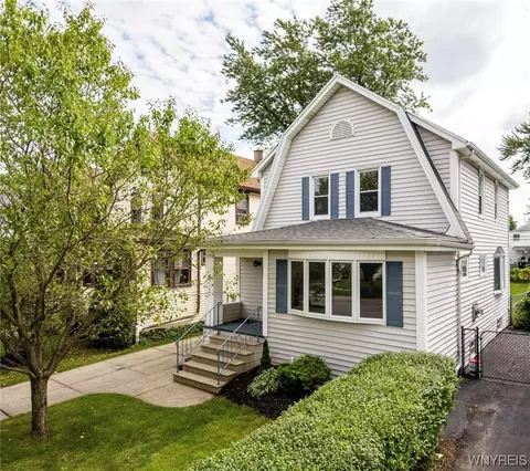 368 Hamilton Blvd, Buffalo, NY 14217
