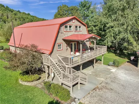 190 Broad St, Wirt, NY 14715
