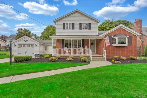 115 Kokomo St, Depew, NY 14043