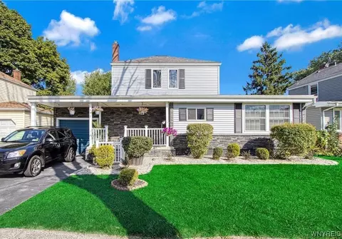 455 75th St, Niagara Falls, NY 14304