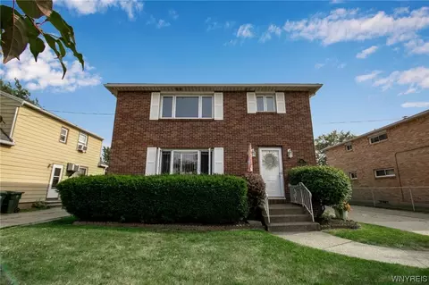 147 Meadowlawn Rd, Cheektowaga, NY 14225