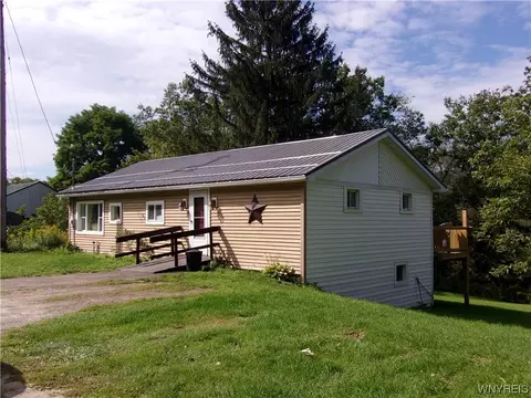 7147 Route 16, Franklinville, NY 14737