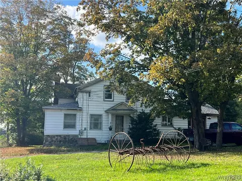 13342 Route 78, Wales, NY 14054