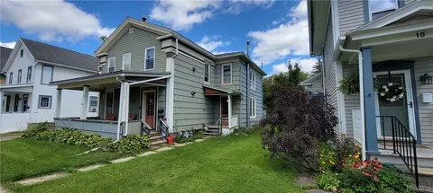 12 Maple St, Cuba, NY 14727
