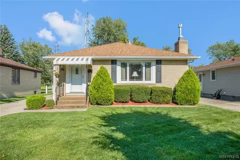 173 Patricia Dr, Tonawanda, NY 14150