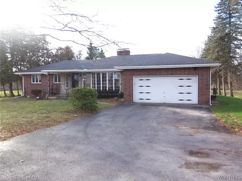 5118 Ellicott Street Rd, Batavia, NY 14020