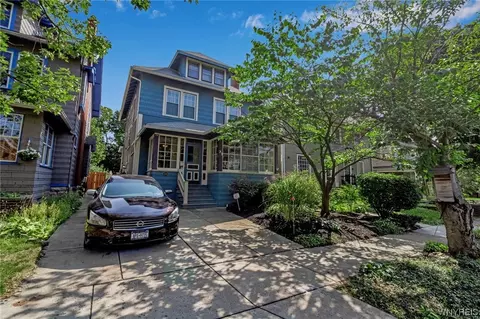 73 Crescent Ave, Buffalo, NY 14214