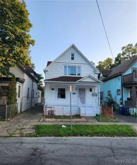 147 Box Ave, Buffalo, NY 14211