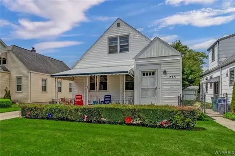 238 Winston Rd, Buffalo, NY 14216
