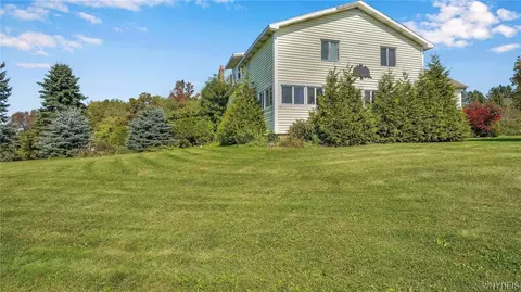 820 Centerline Rd, Sheldon, NY 14145