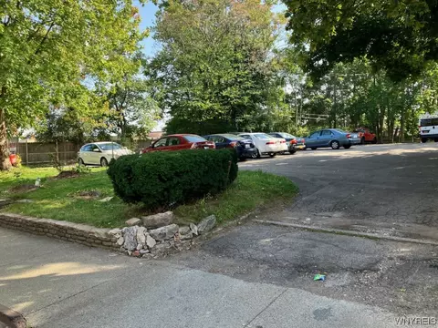 32 W Utica St, Buffalo, NY 14209