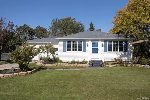 498 Mapleview Rd, Cheektowaga, NY 14225