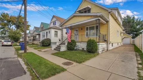 93 Fredro St, Buffalo, NY 14206