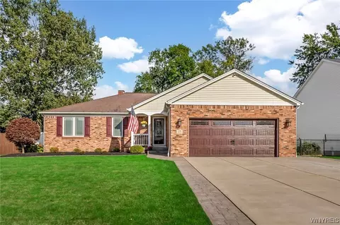 19 Cathedral Dr, West Seneca, NY 14224
