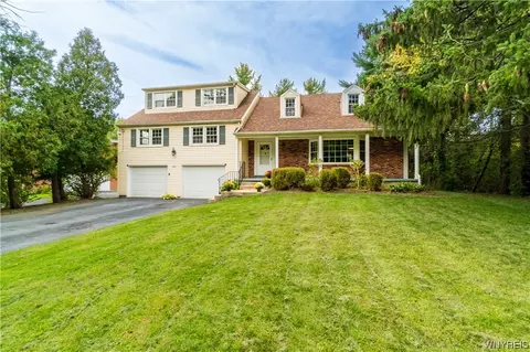 262 Brompton Rd, Amherst, NY 14221