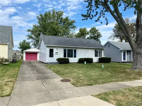 4920 Mount Vernon Blvd, Hamburg, NY 14075