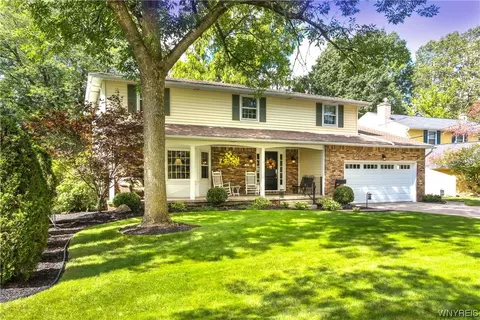 85 Chaumont Dr, Amherst, NY 14221