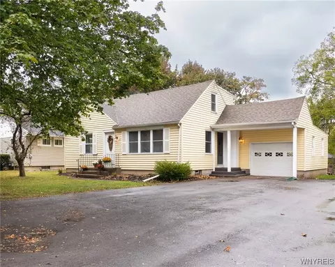 247 State St, Batavia, NY 14020