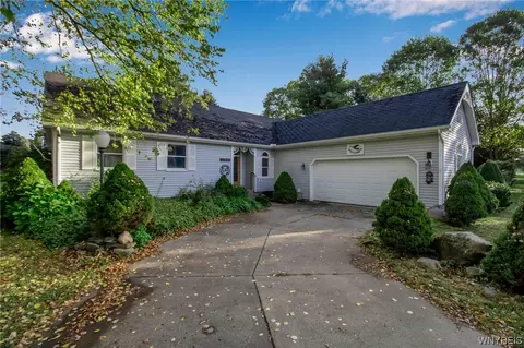 104 E Hill Run, Springville, NY 14141