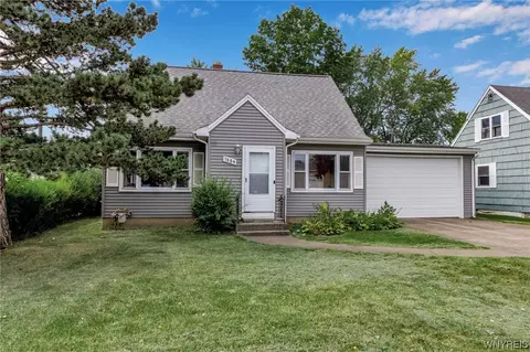 1534 Parker Blvd, Tonawanda, NY 14150