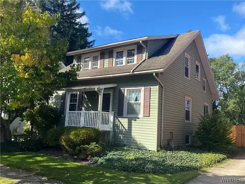 72 Marengo Ave, Hamburg, NY 14075