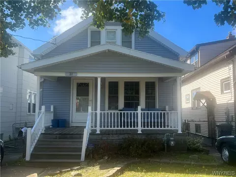 28 Beatrice Ave, Buffalo, NY 14207