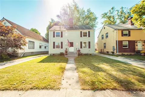 105 Hollywood Ave, Buffalo, NY 14220