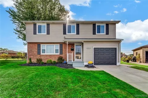 51 Cloister Ct, Buffalo, NY 14219