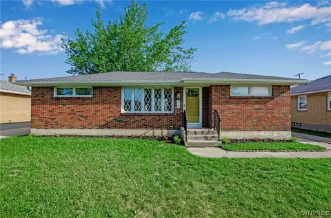 78 Diane Dr, Cheektowaga, NY 14225