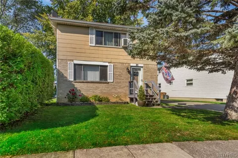 46 Fairelm Ln, Cheektowaga, NY 14227